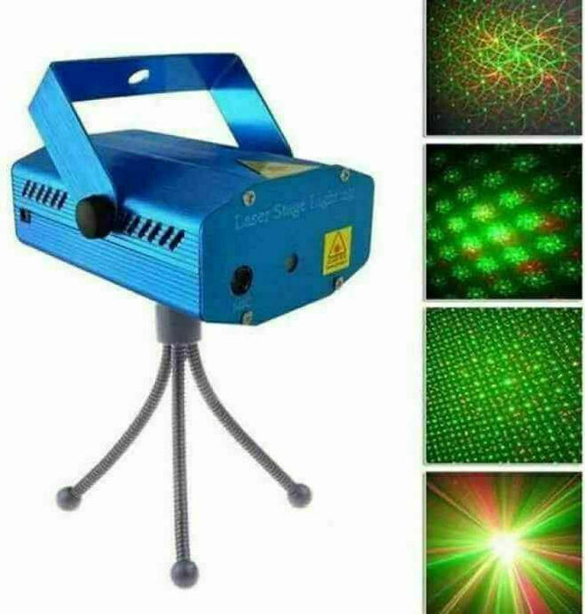 Μπλε mini προβολέας laser LED 17782 επάνω σε εύκαμπτο τρίποδο με δείγματα κόκκινων και πράσινων φωτιστικών μοτίβων.