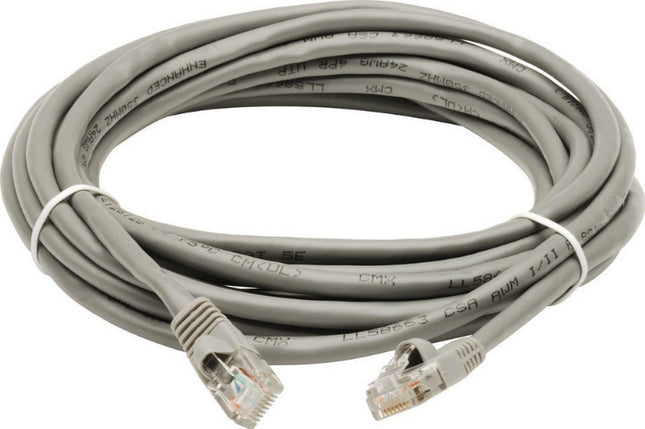 Τυλιγμένο γκρι καλώδιο δικτύου Ethernet 15 μέτρων με δύο διάφανα βύσματα RJ45