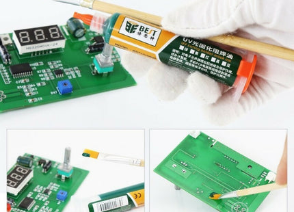 Εφαρμογή πράσινου Best UV solder mask με πινέλο σε ηλεκτρονική πλακέτα PCB