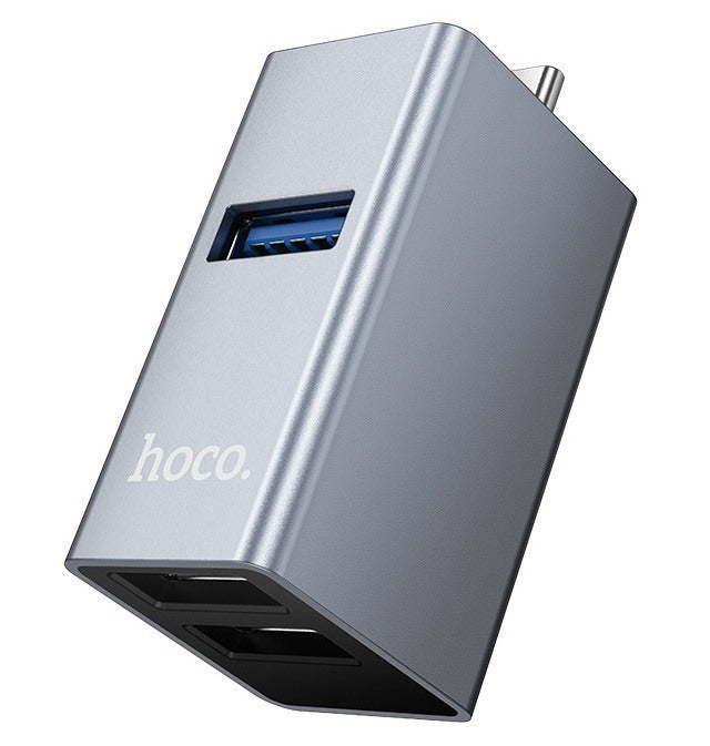 Γκρι Hoco HB54A hub USB-C με μία μπλε θύρα USB 3.0 και δύο θύρες USB 2.0.